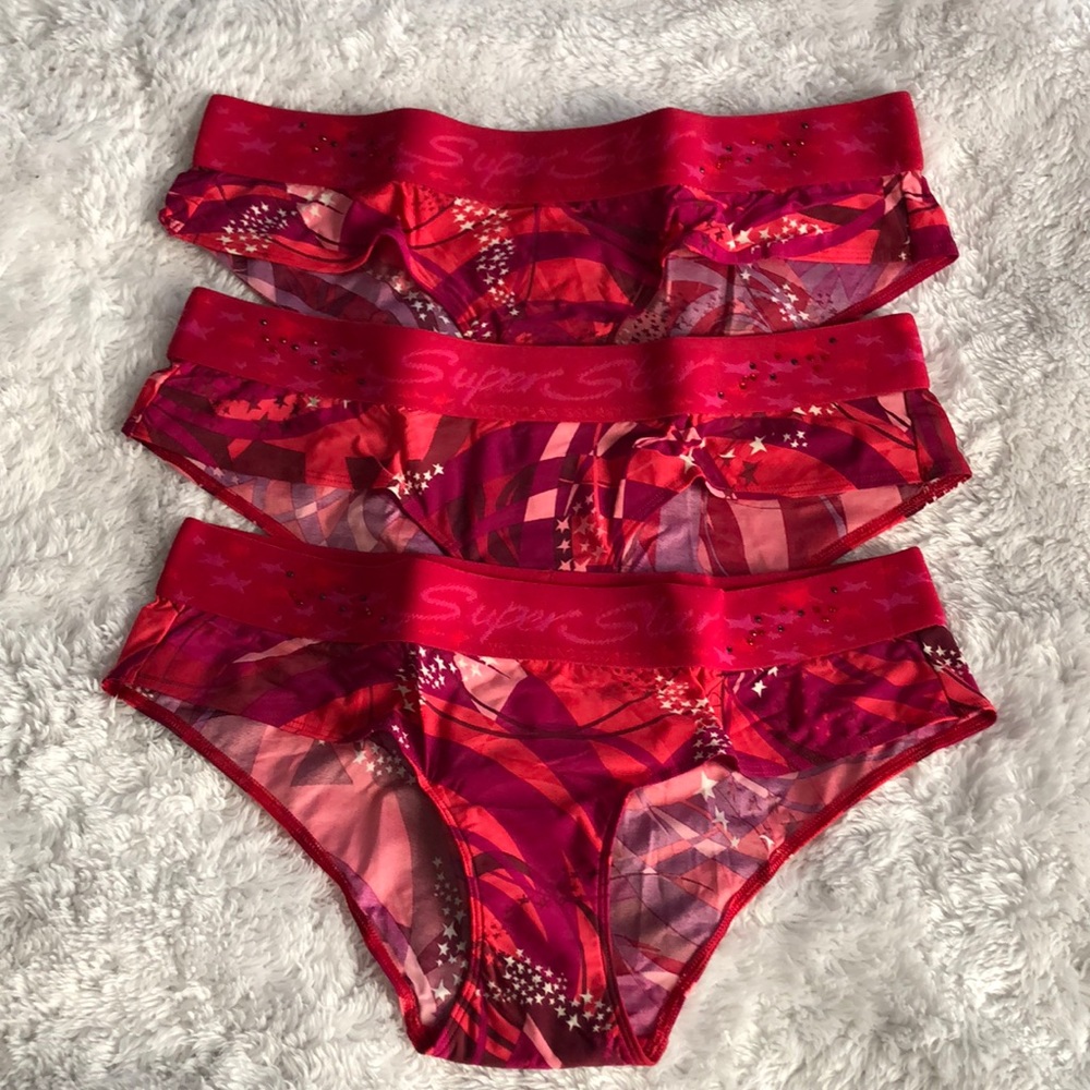 3 Pr Like New Victoria’s Secret Panties